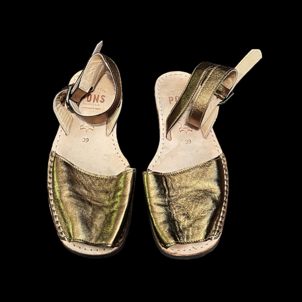 PONS Sandals